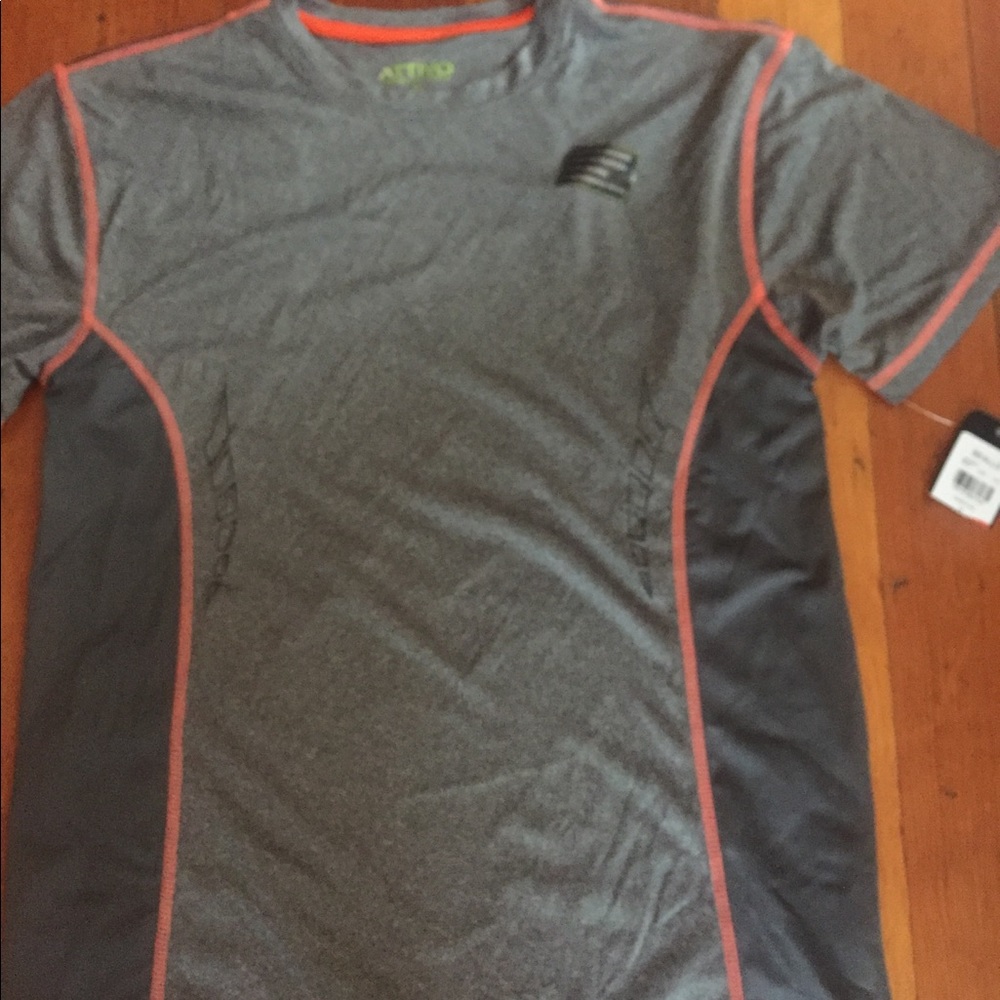Men’s activewear shirt